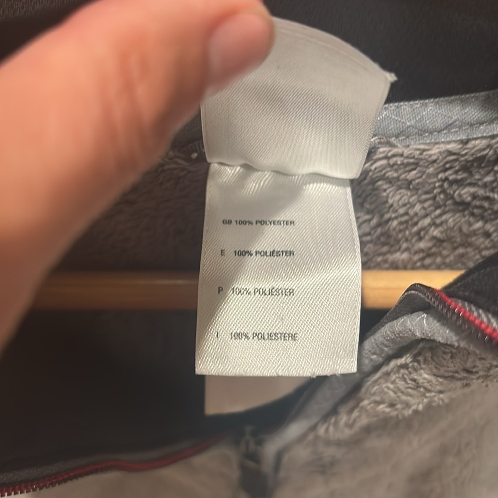 The North Face Gray Fleece pullover Jacket - Picture 5 of 10